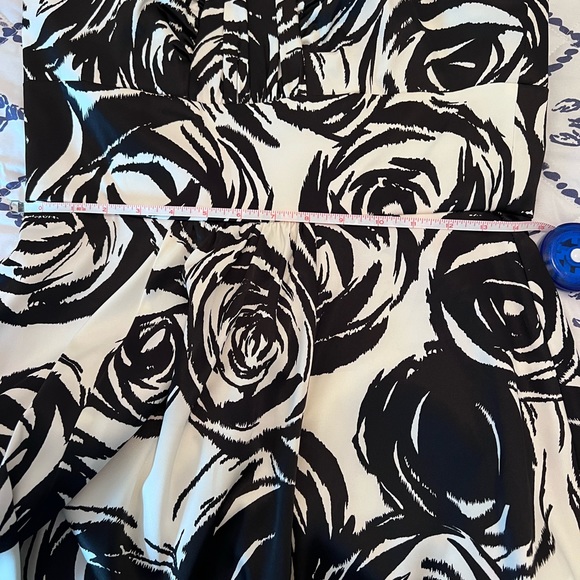 NWT White House Black Market strapless dress - Picture 12 of 13